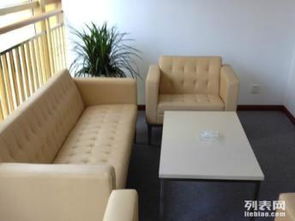 重慶辦公家具廠一站式采購 文件柜、辦公桌、老板桌、會議桌、屏風隔斷工位、沙發茶幾與前臺